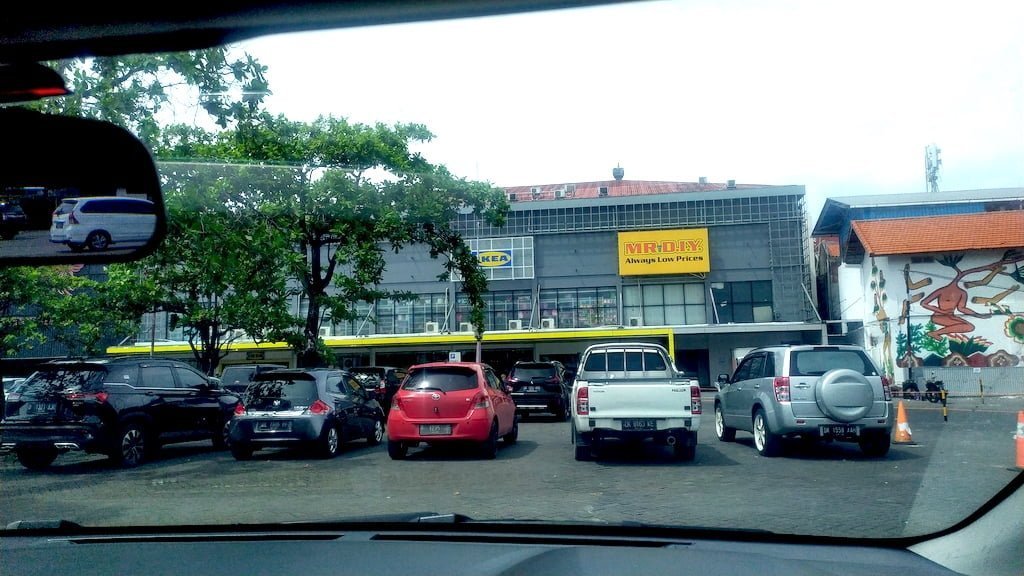 Ikea cabang Bali